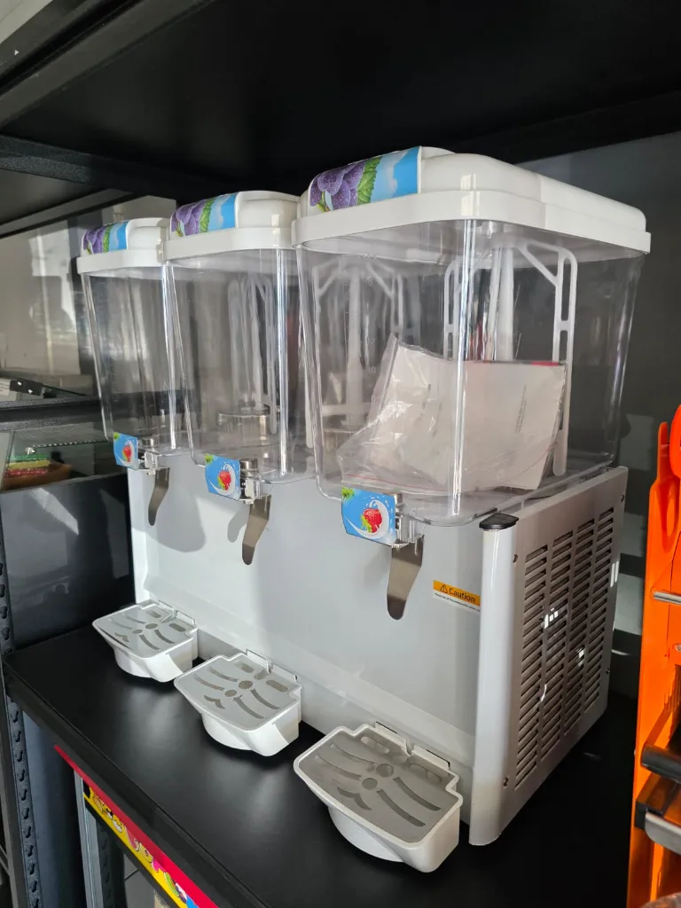 Dispensador 3 cilindros 2.webp